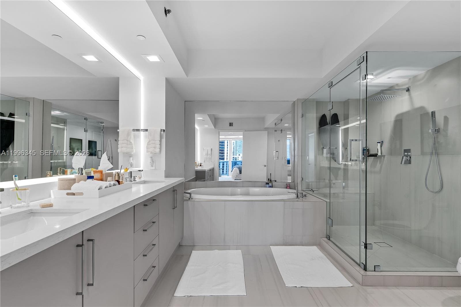 1830 S Ocean Dr 1501 photo 23