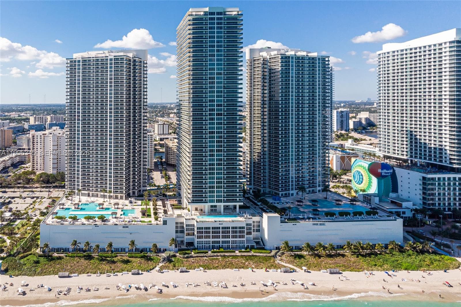 1830 S Ocean Dr 1501 photo 2