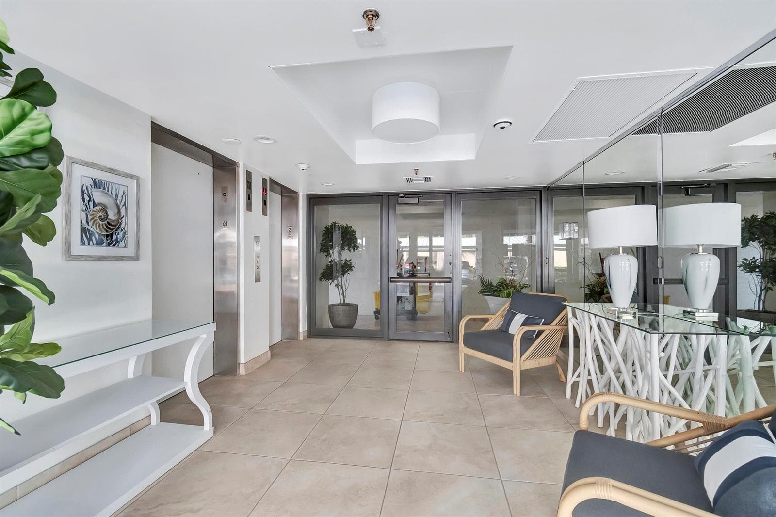 1 Harbourside Drive 4502 photo 10
