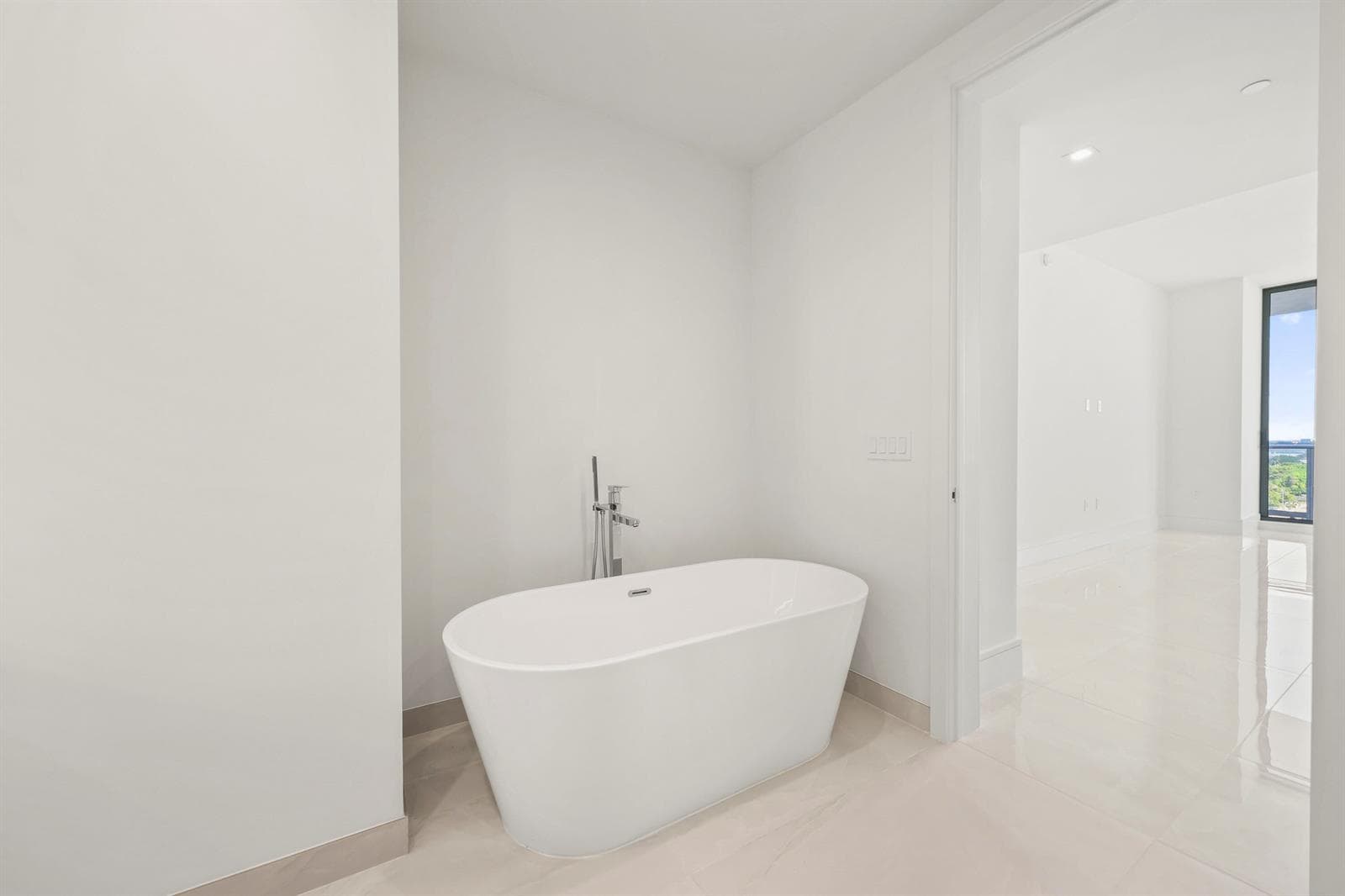 220 Lake Shore Drive 1121 photo 25