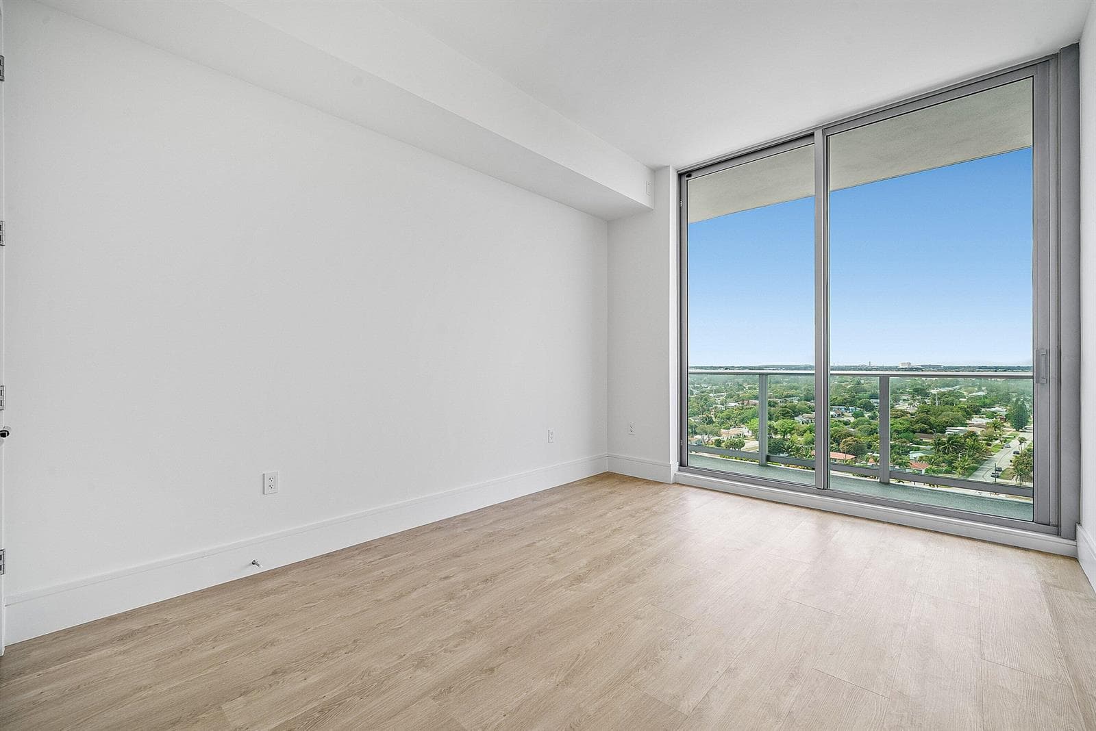 220 Lake Shore Drive 1508 photo 25