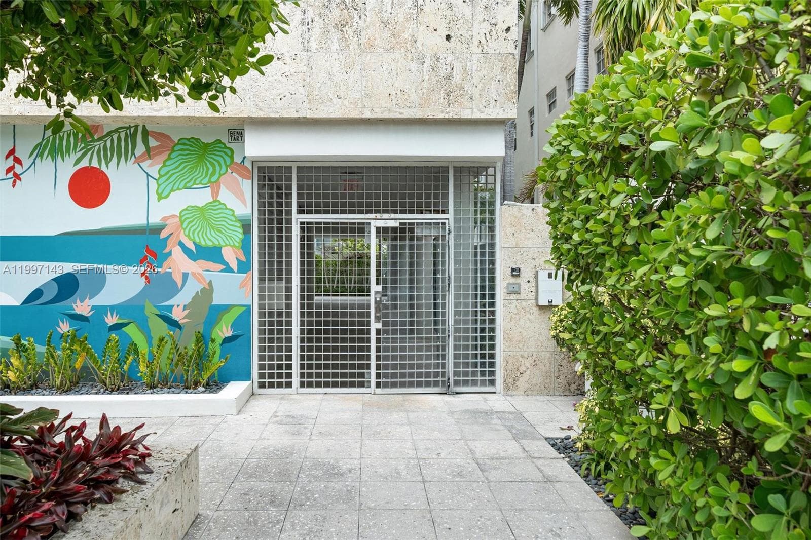226 Ocean Dr 8F photo 4