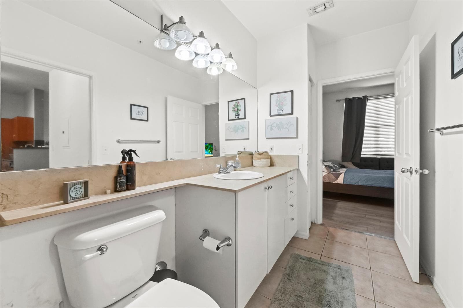 804 E Windward Way #122 photo 12