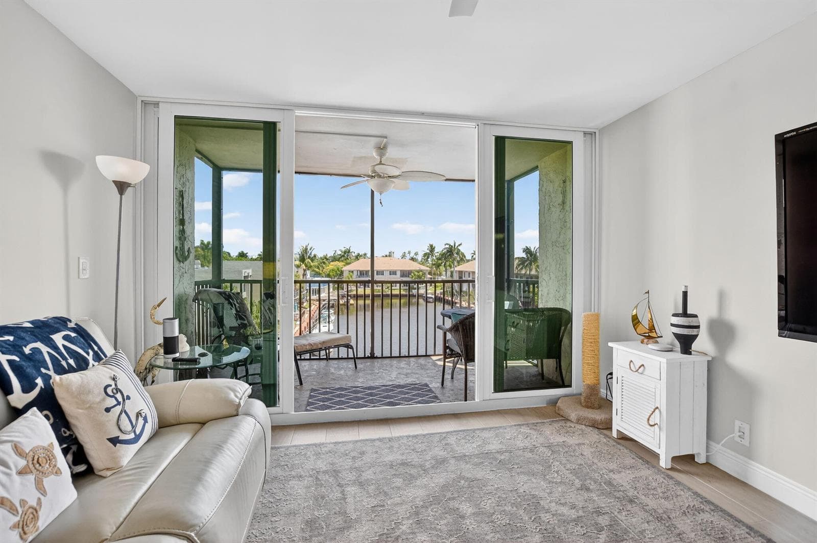 6 Royal Palm Way 409 photo 14