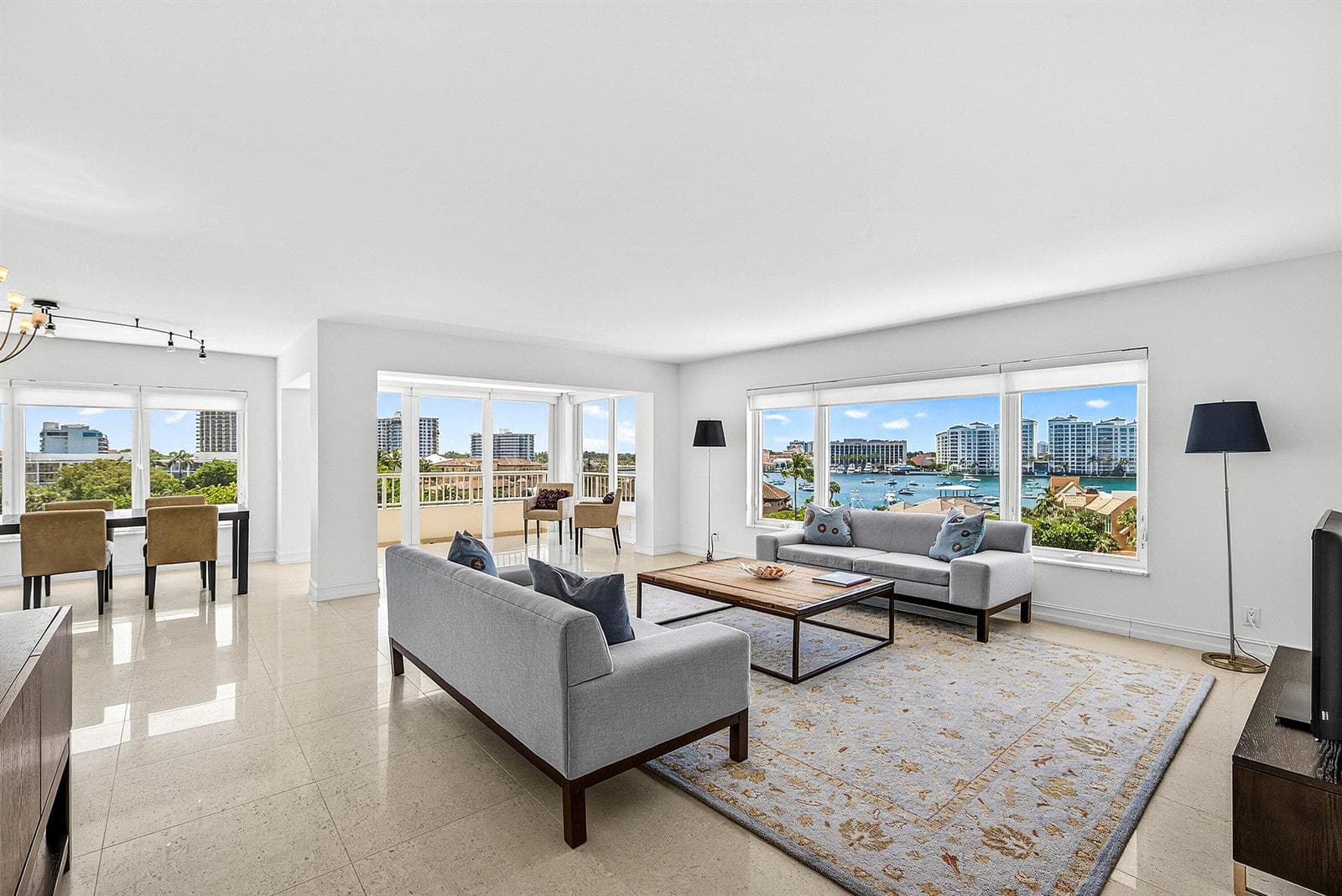600 S Ocean Boulevard 504 photo 4