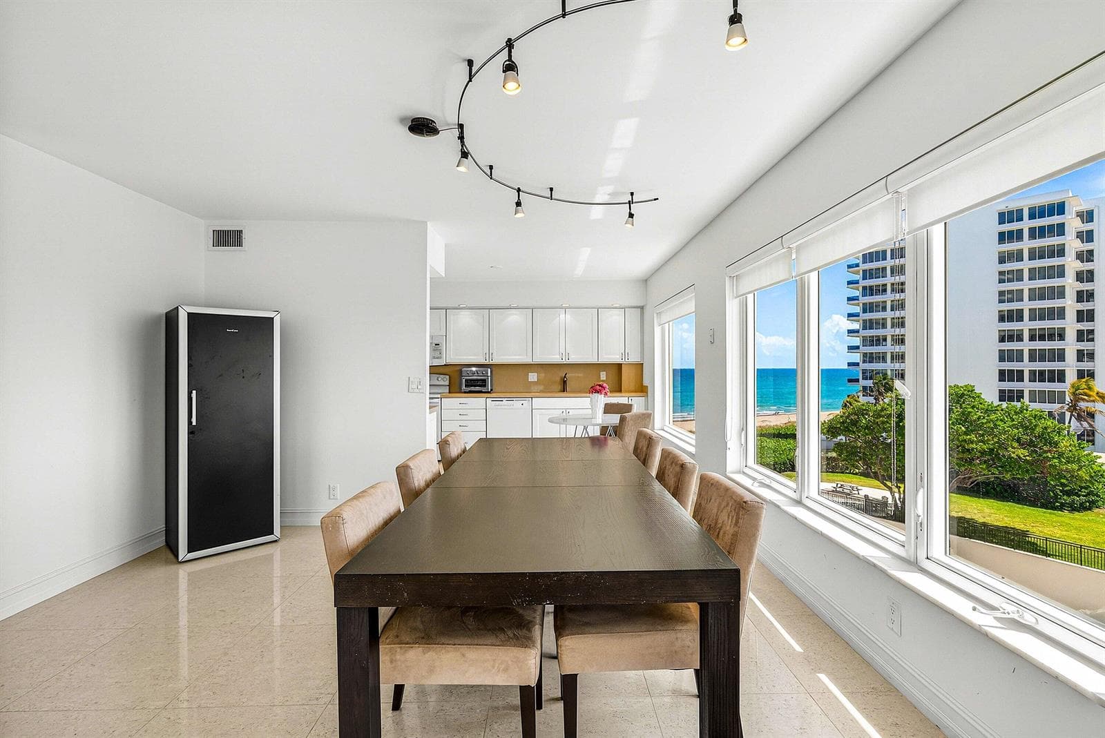 600 S Ocean Boulevard 504 photo 8