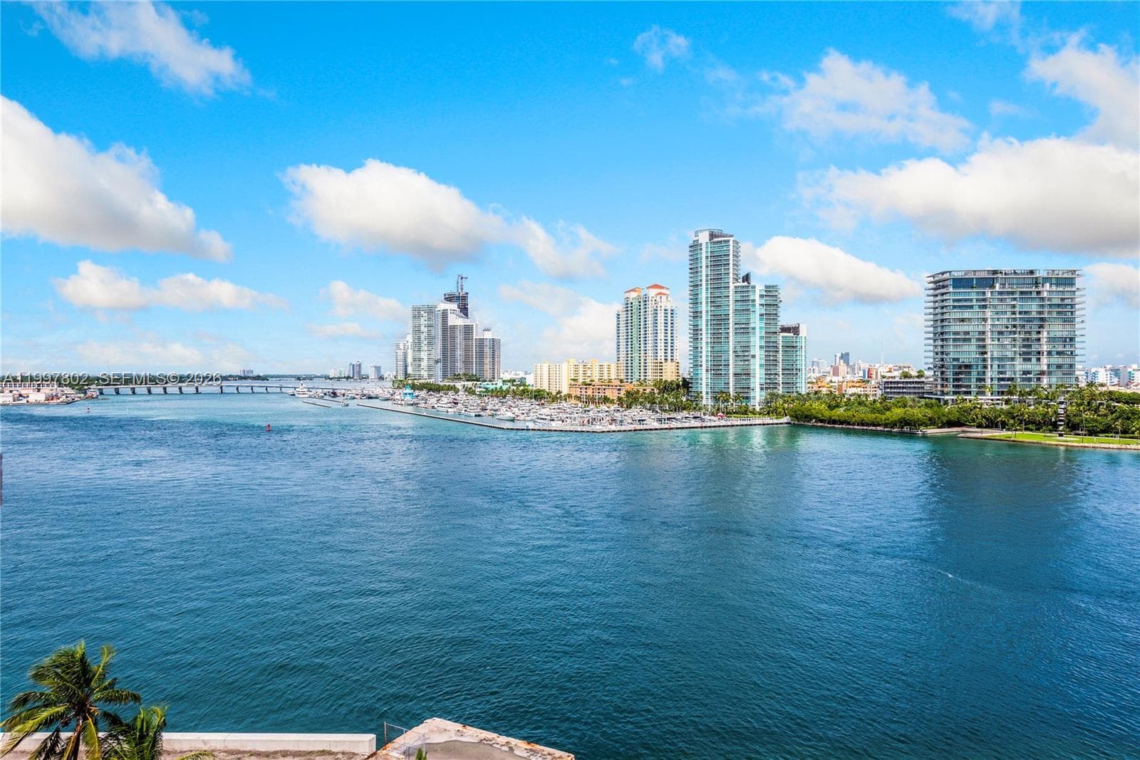 6882 Fisher Island Dr 6882 photo 12