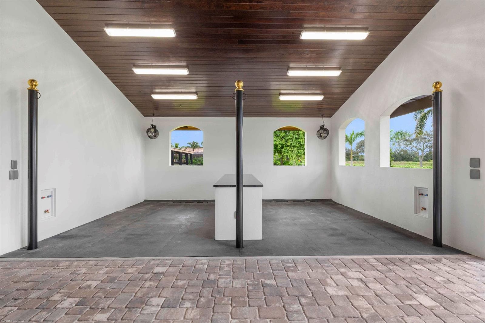 4985 Stables Way photo 12