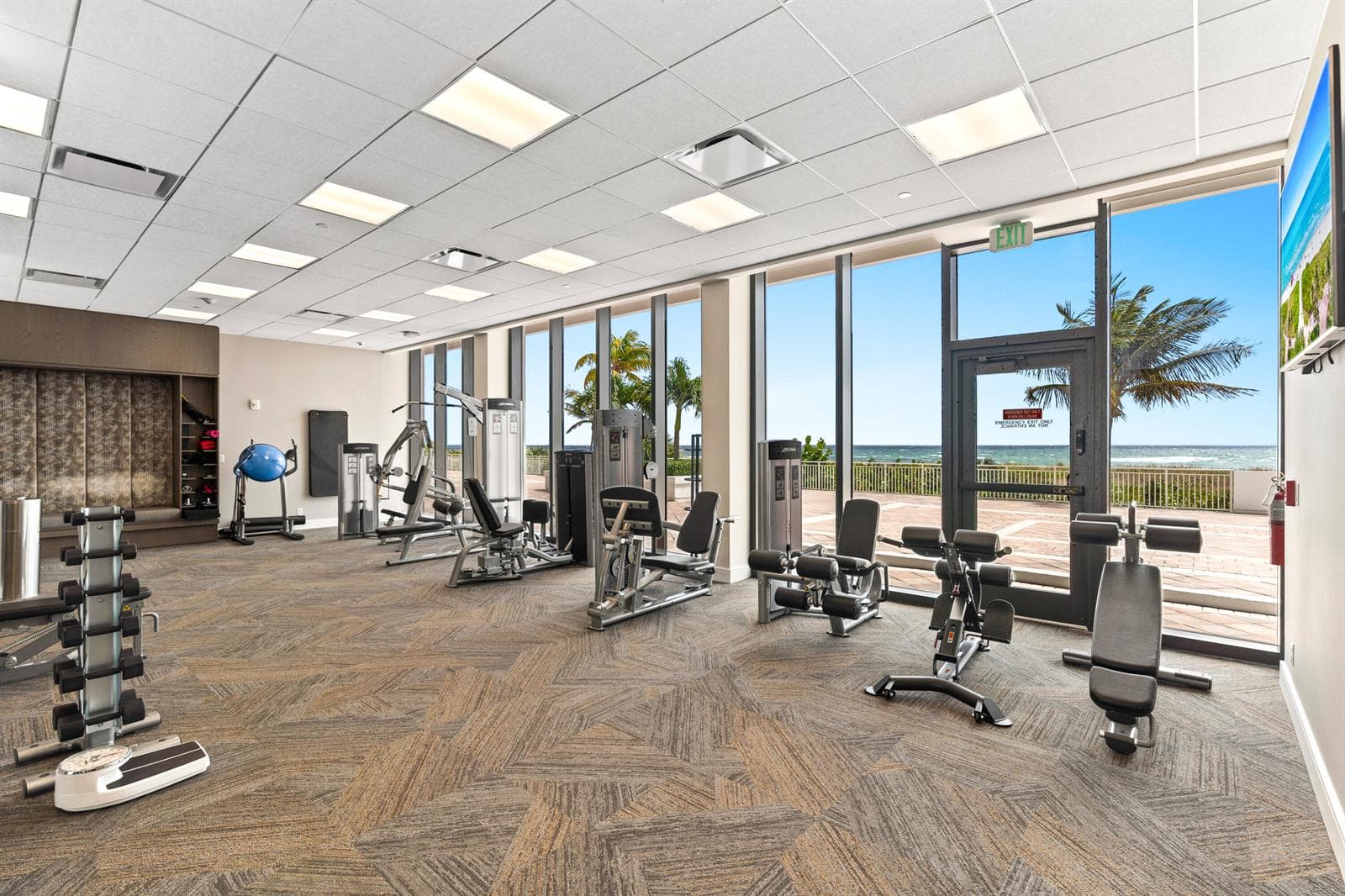 2600 S Ocean Boulevard Phd photo 18