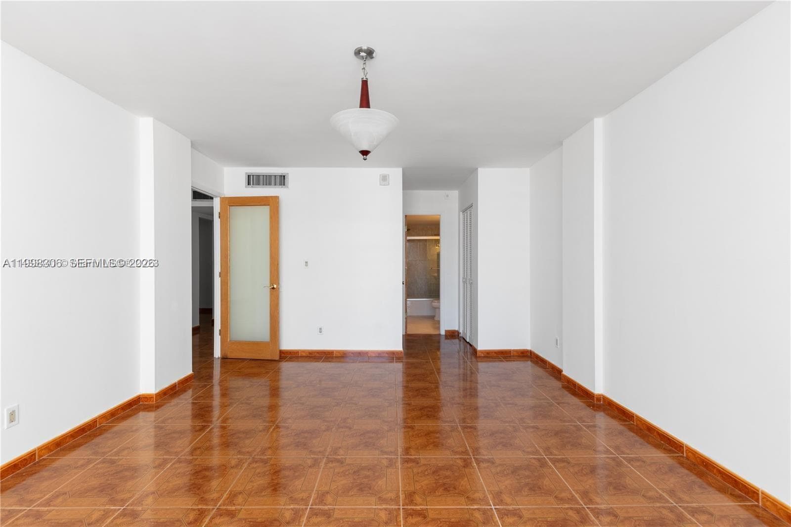 1849 S Ocean Dr 1103 photo 18