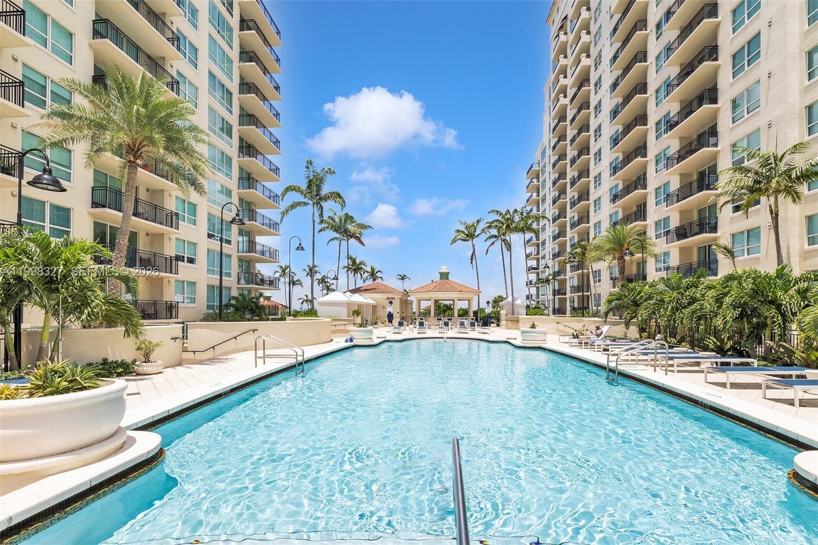 610 W Las Olas Blvd 1121N photo 1