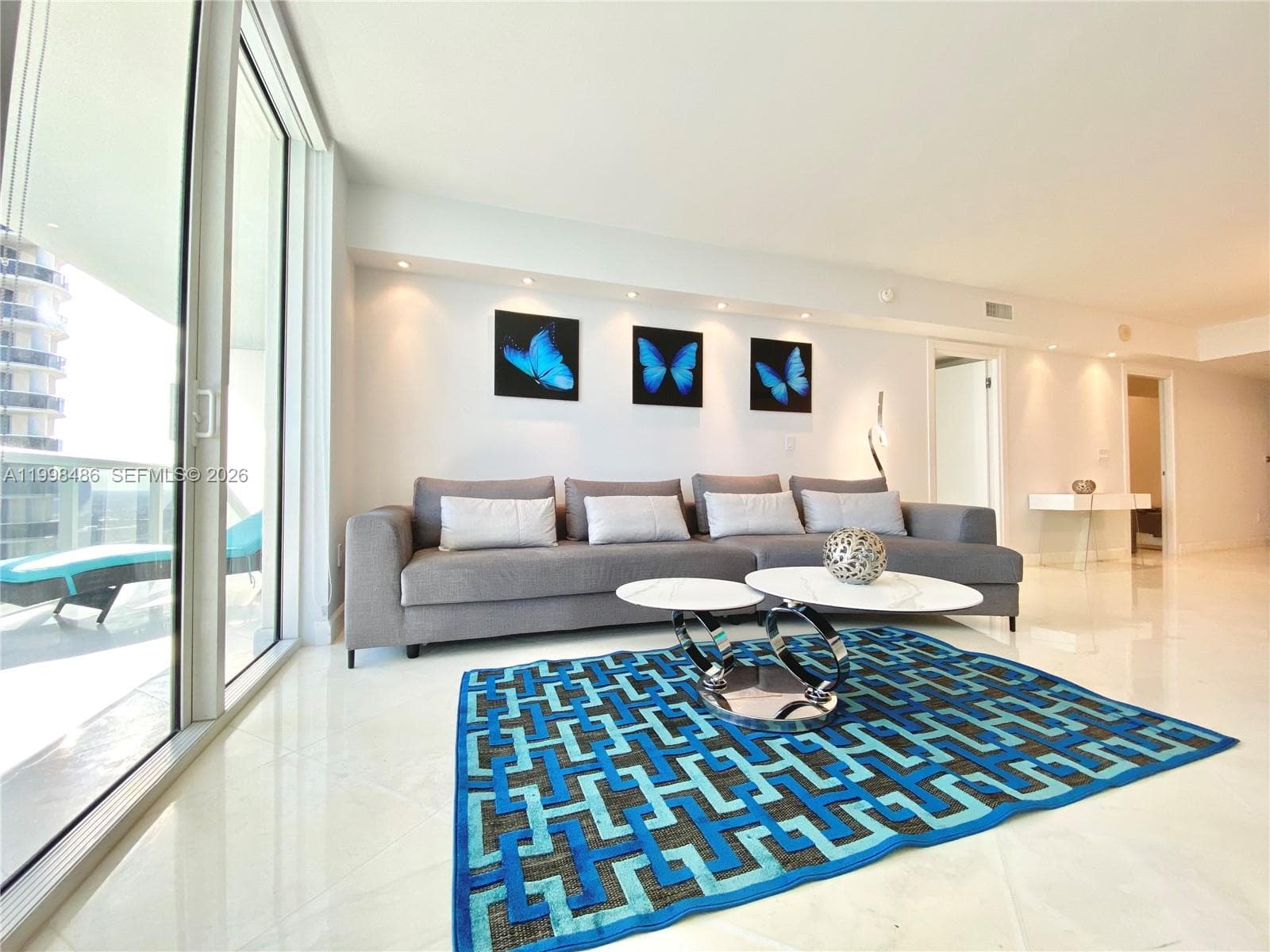 1830 S Ocean Dr 3203 photo 3
