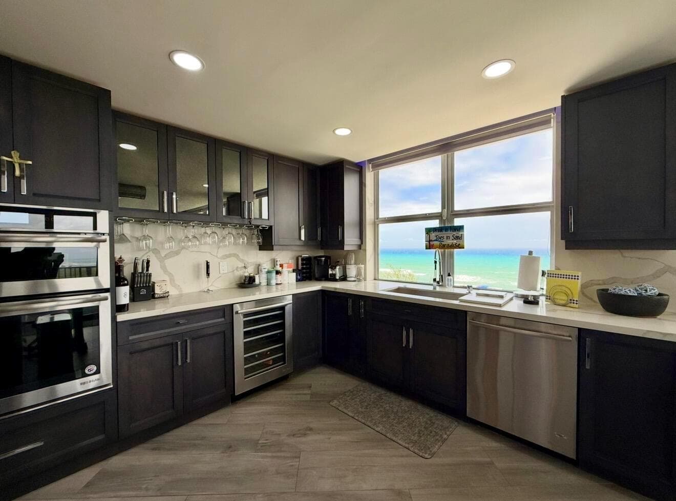 2121 N Ocean Boulevard 1409e photo 6