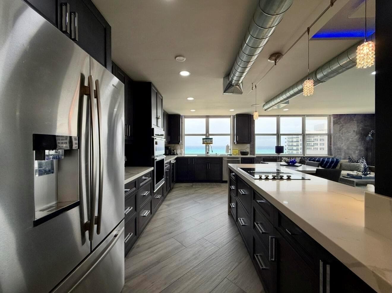 2121 N Ocean Boulevard 1409e photo 3