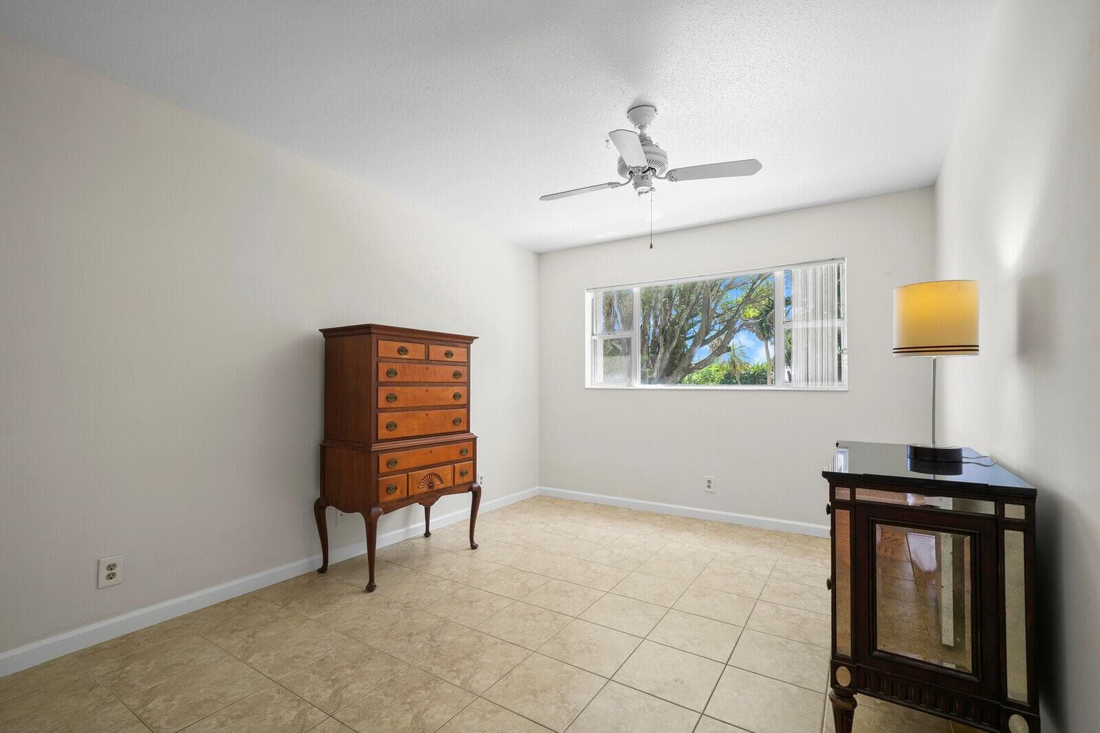 130 Doolen Court 109 photo 23