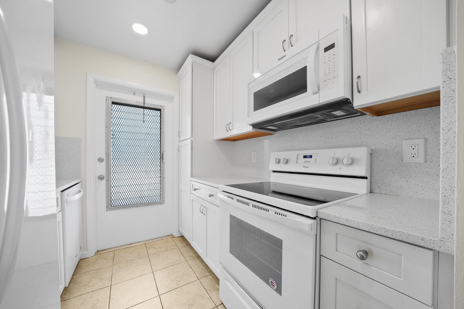 130 Doolen Court 109 photo 20