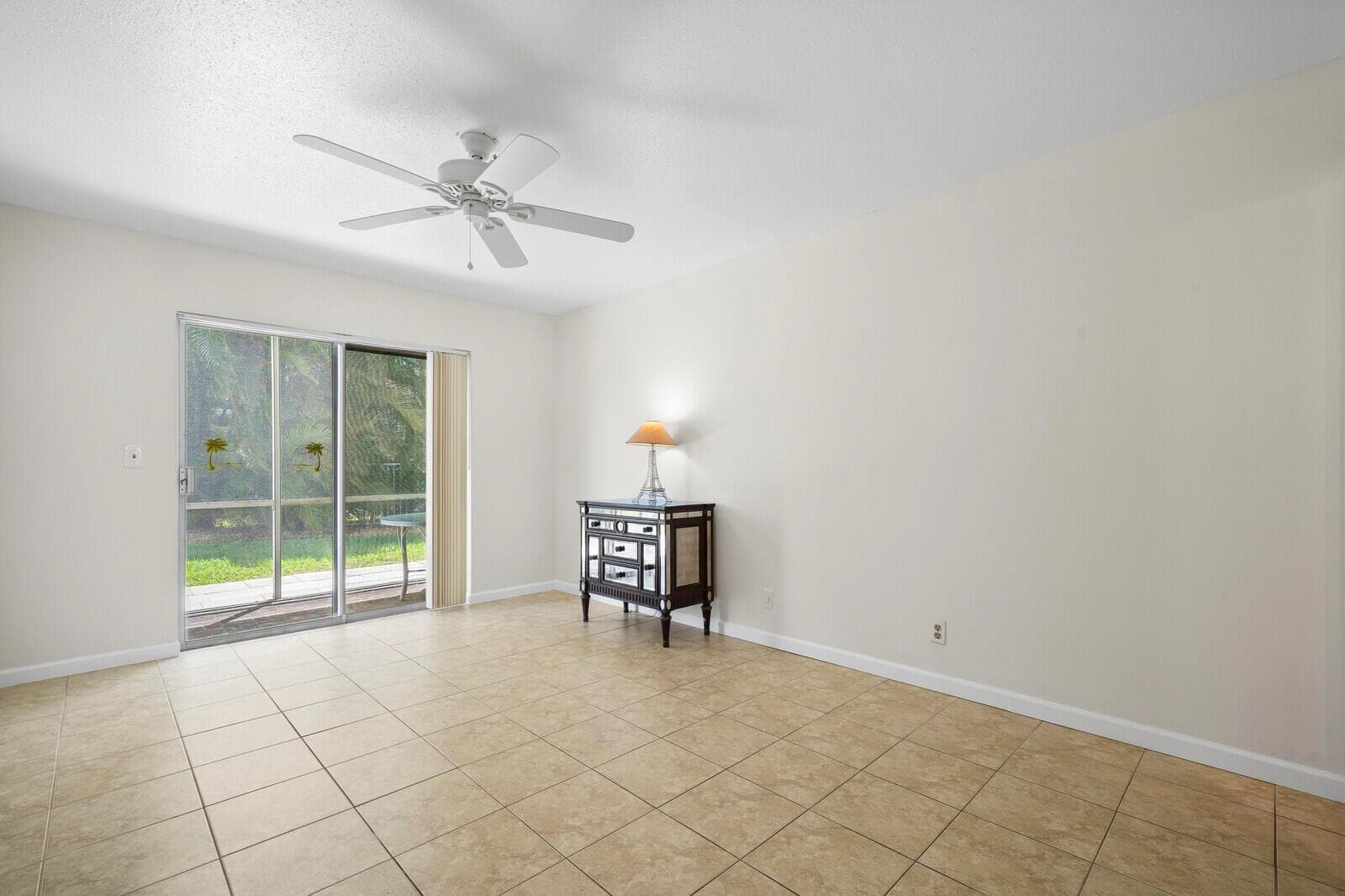 130 Doolen Court 109 photo 24