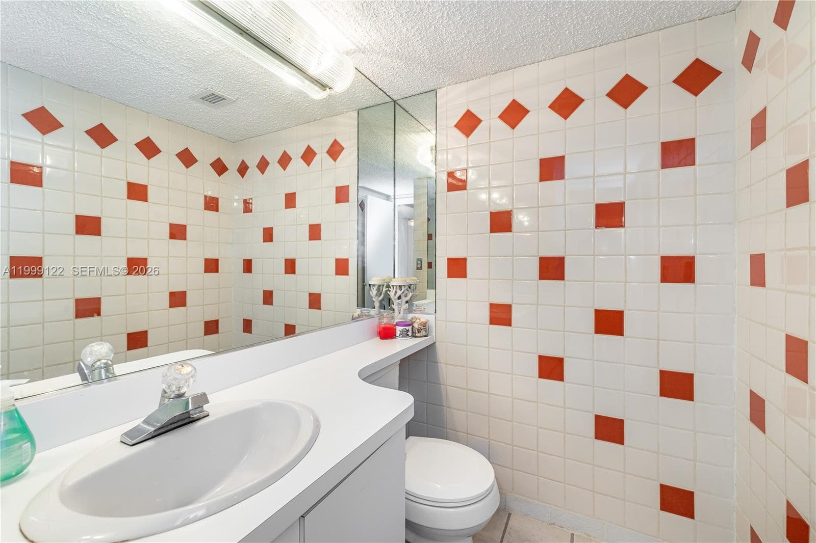 2030 S Ocean Dr 1903 photo 18