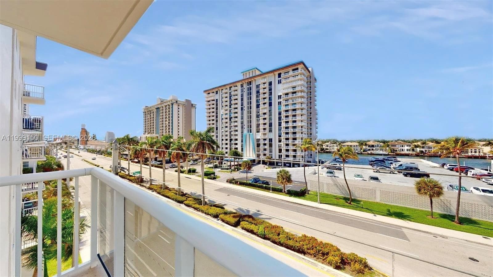 1801 S Ocean Dr 501 photo 3