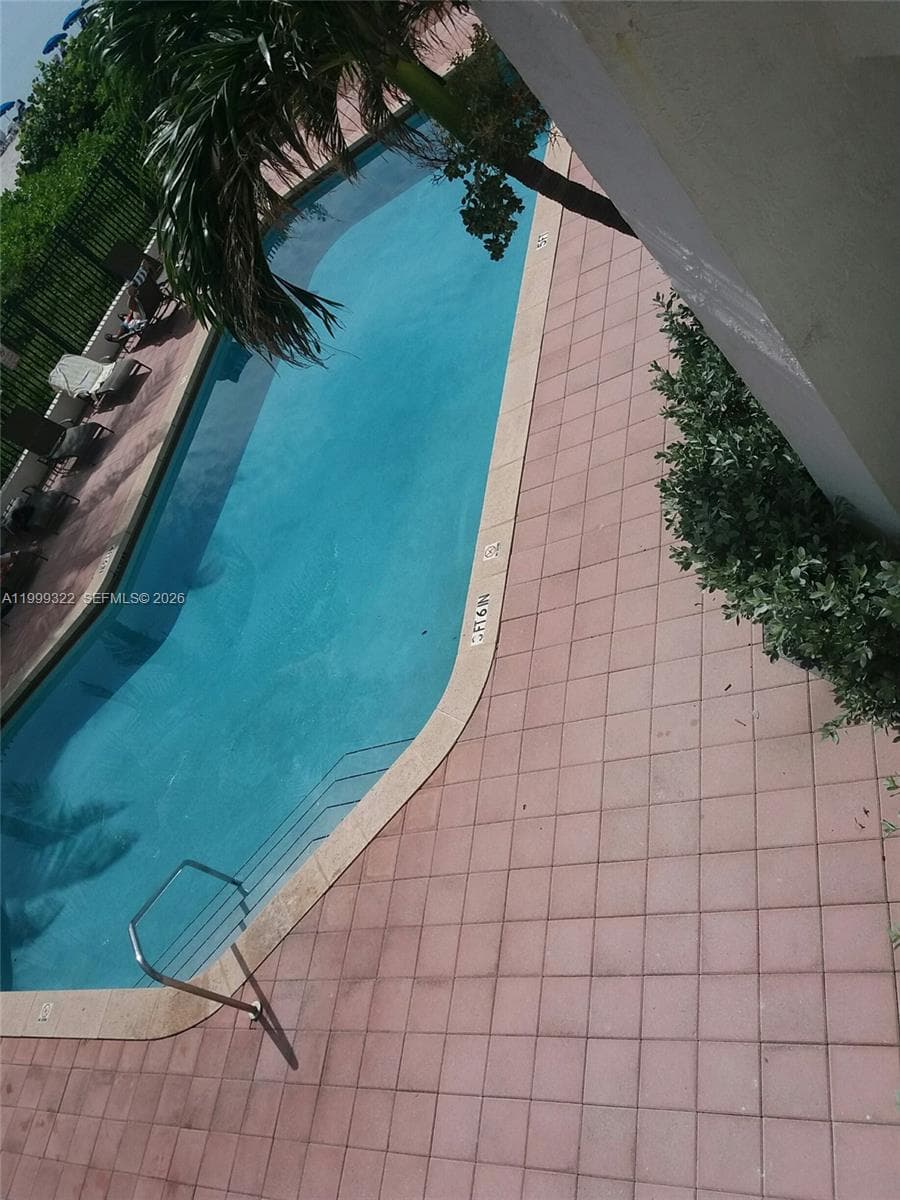 17275 Collins Ave 801 photo 11