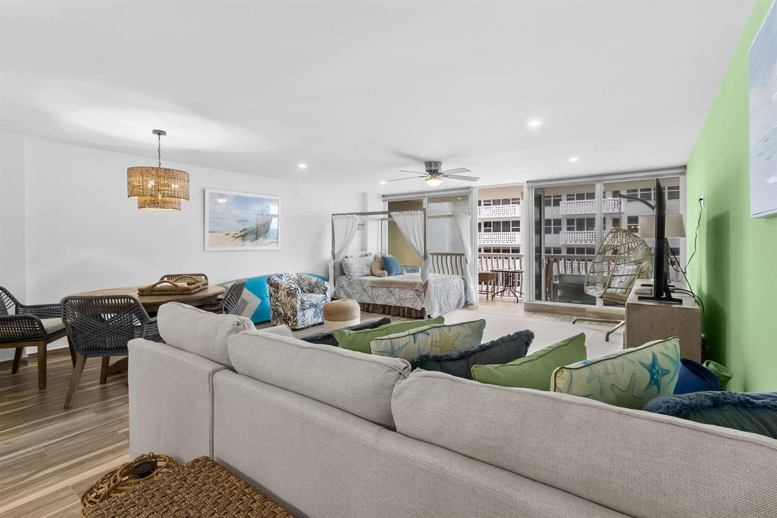 4020 Galt Ocean Drive 1504 photo 9