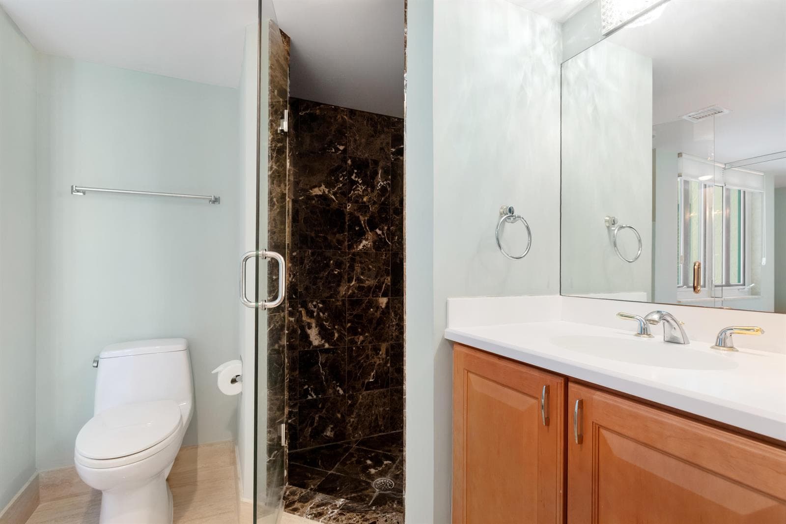 120 SE 5th Avenue E 127 photo 20