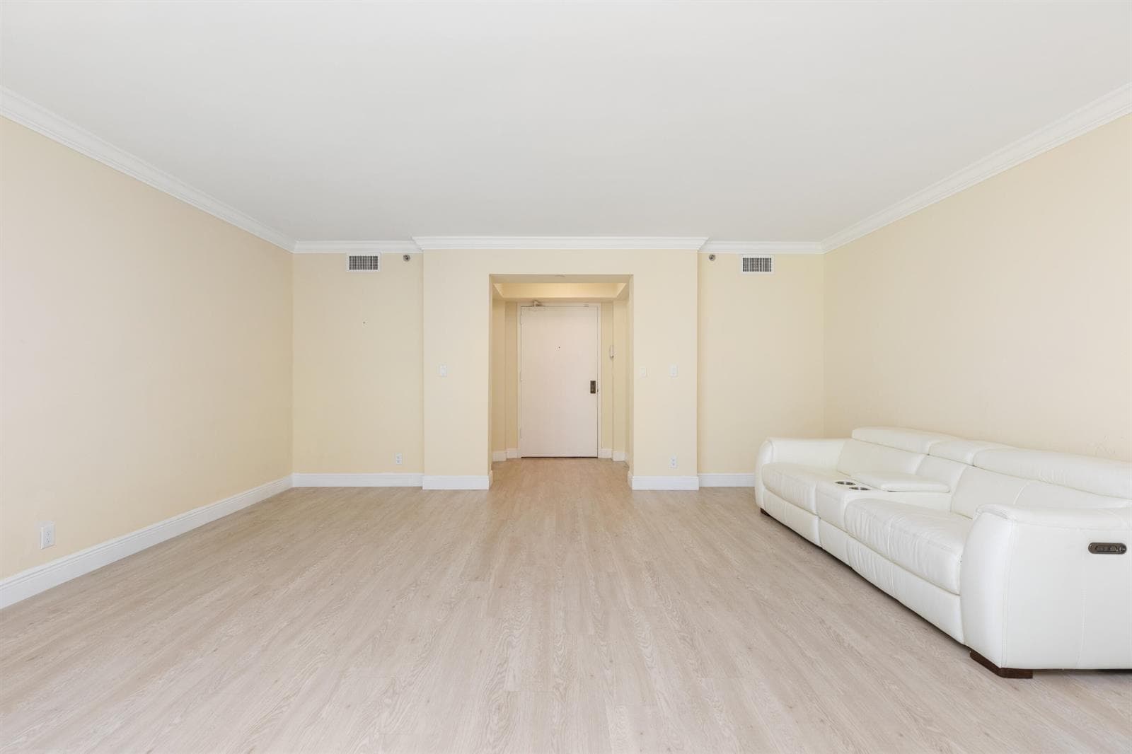 120 SE 5th Avenue E 127 photo 9