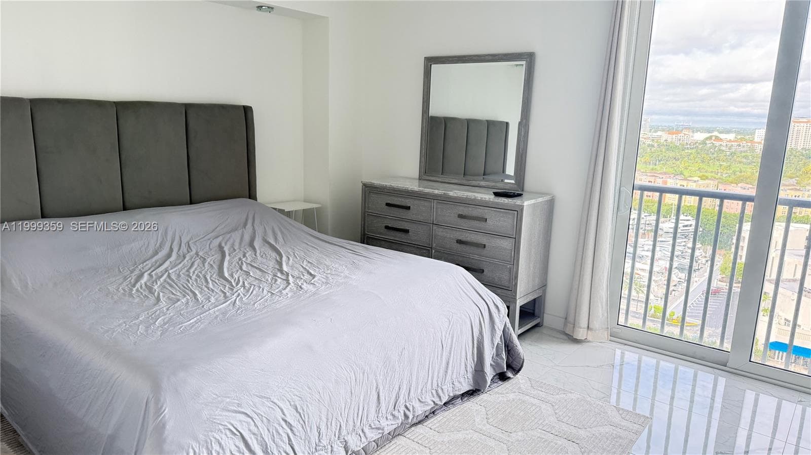 19707 Turnberry Way 18K photo 5