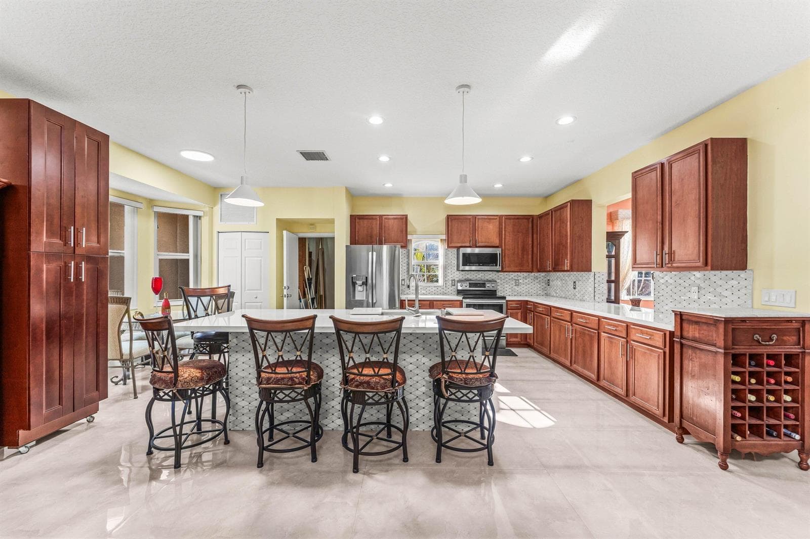 6220 Kelty Way photo 13