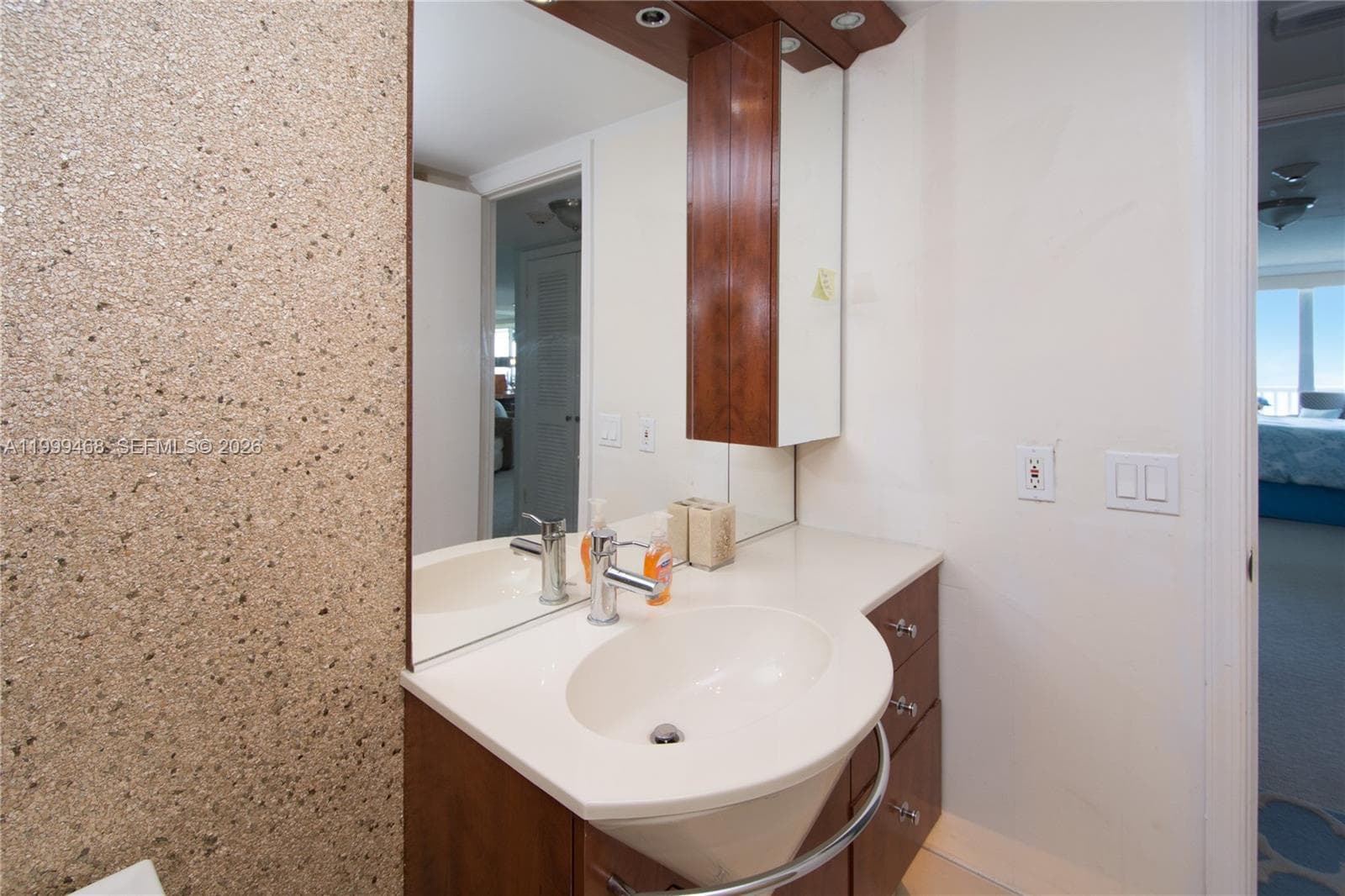 2200 S Ocean Ln 1004 photo 13