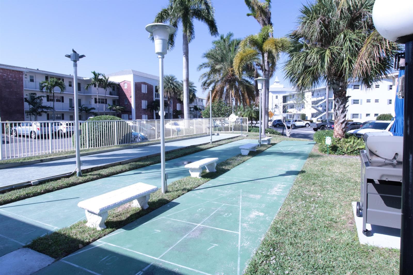 460 Paradise Isle Boulevard 203 photo 18