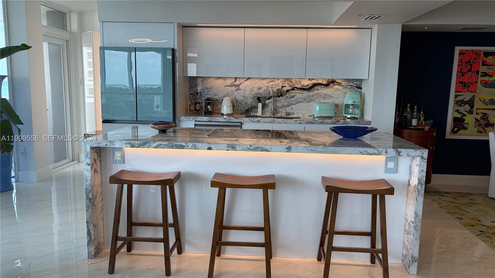 6301 Collins Ave 1207 photo 4