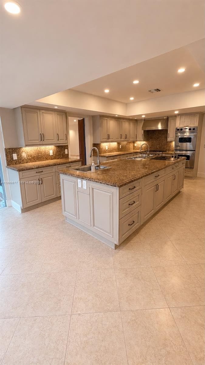 4403 Palm Ln photo 7