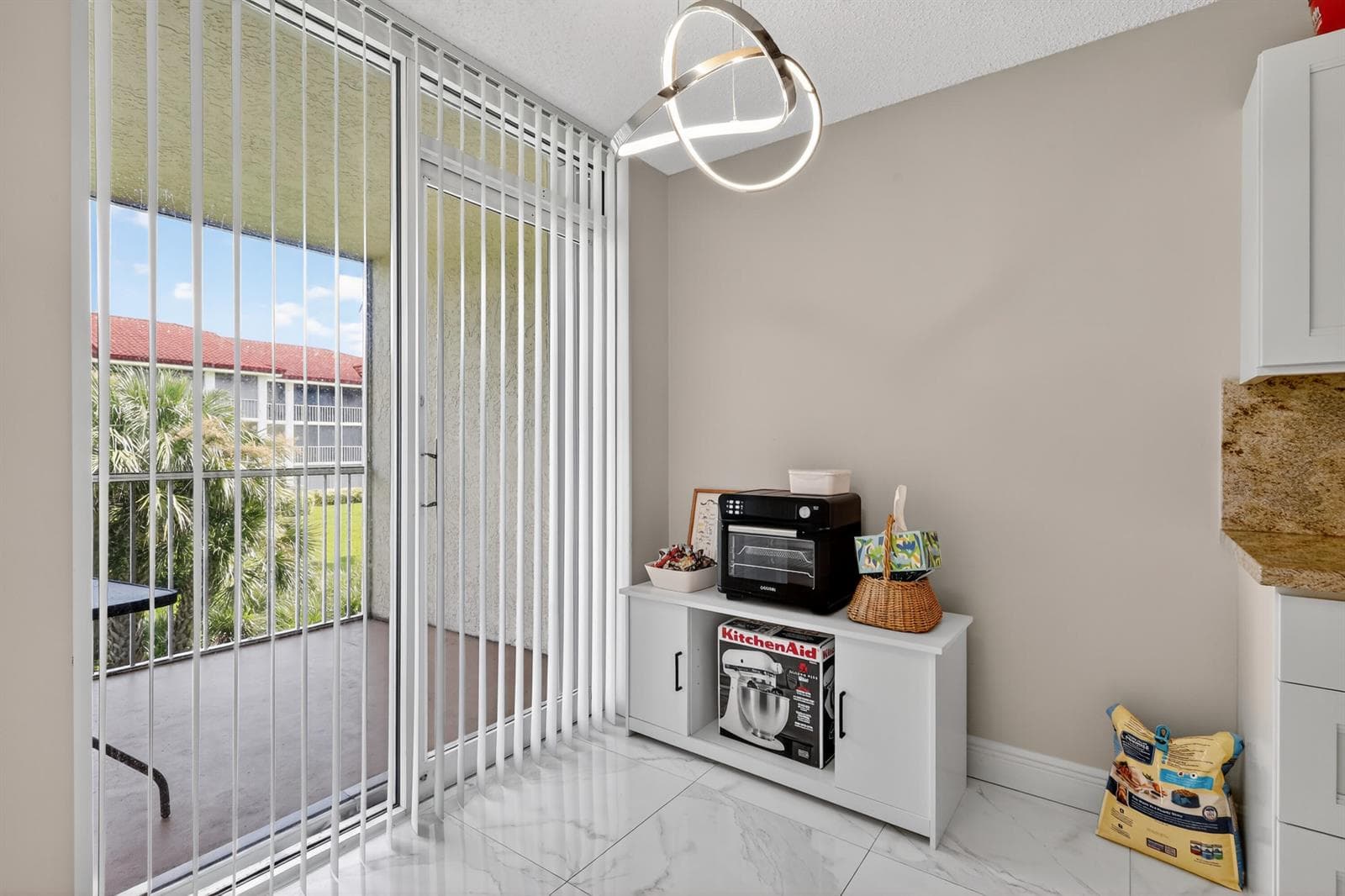 110 Half Moon Circle D2 photo 23