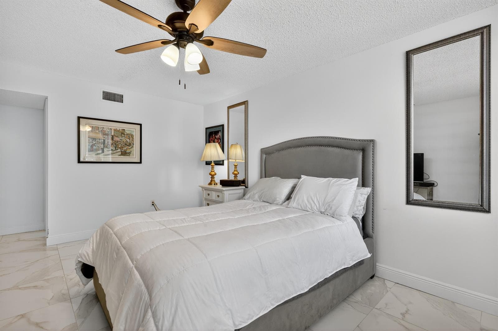 110 Half Moon Circle D2 photo 18