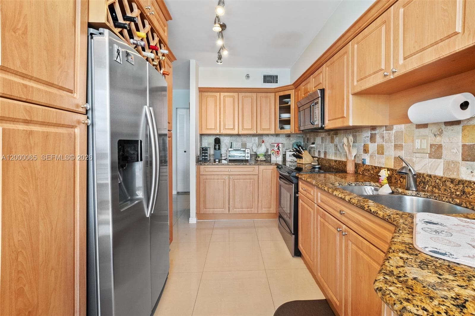 19101 NE 36th Ct 1602 photo 10