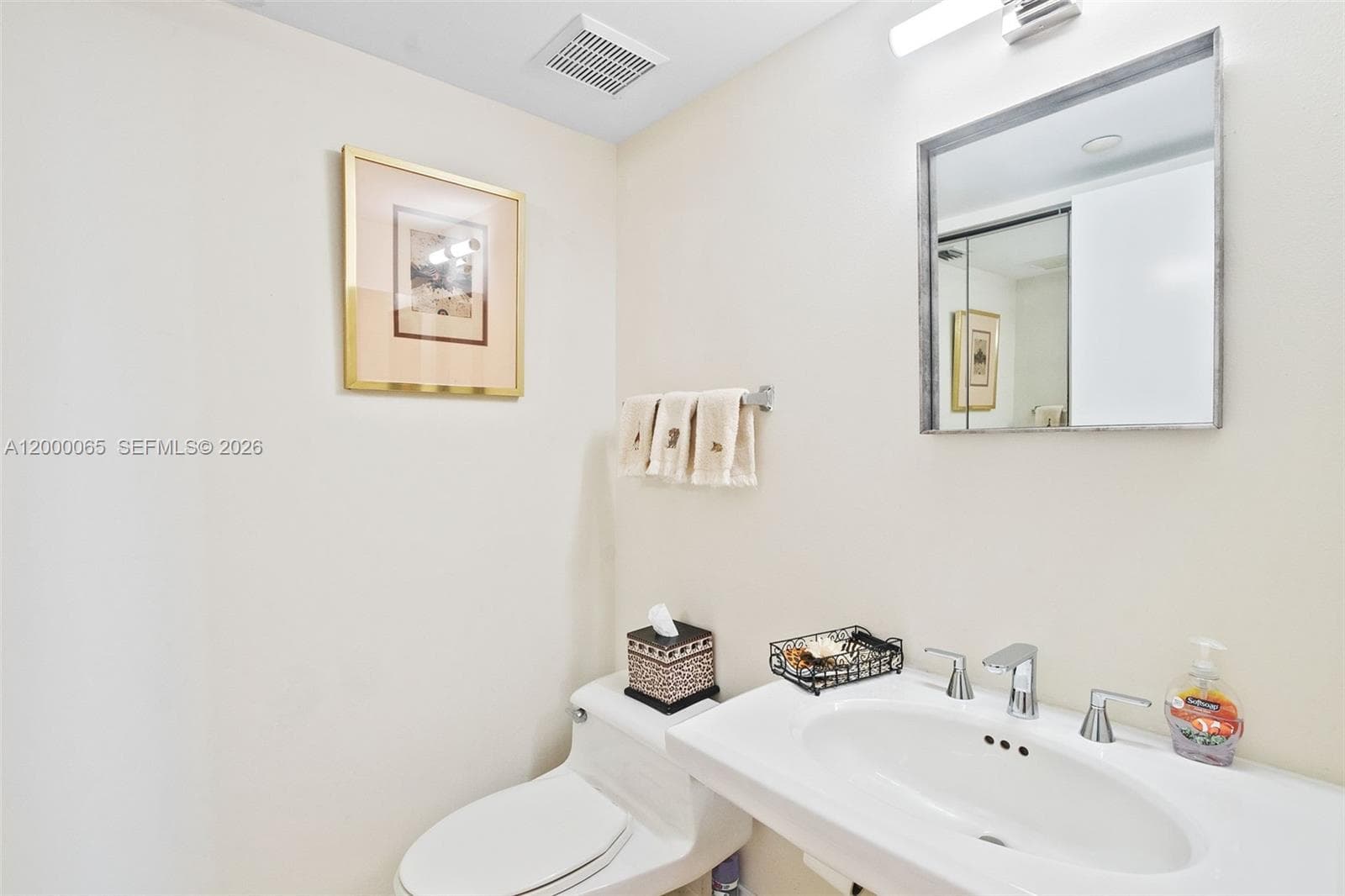 19101 NE 36th Ct 1602 photo 18