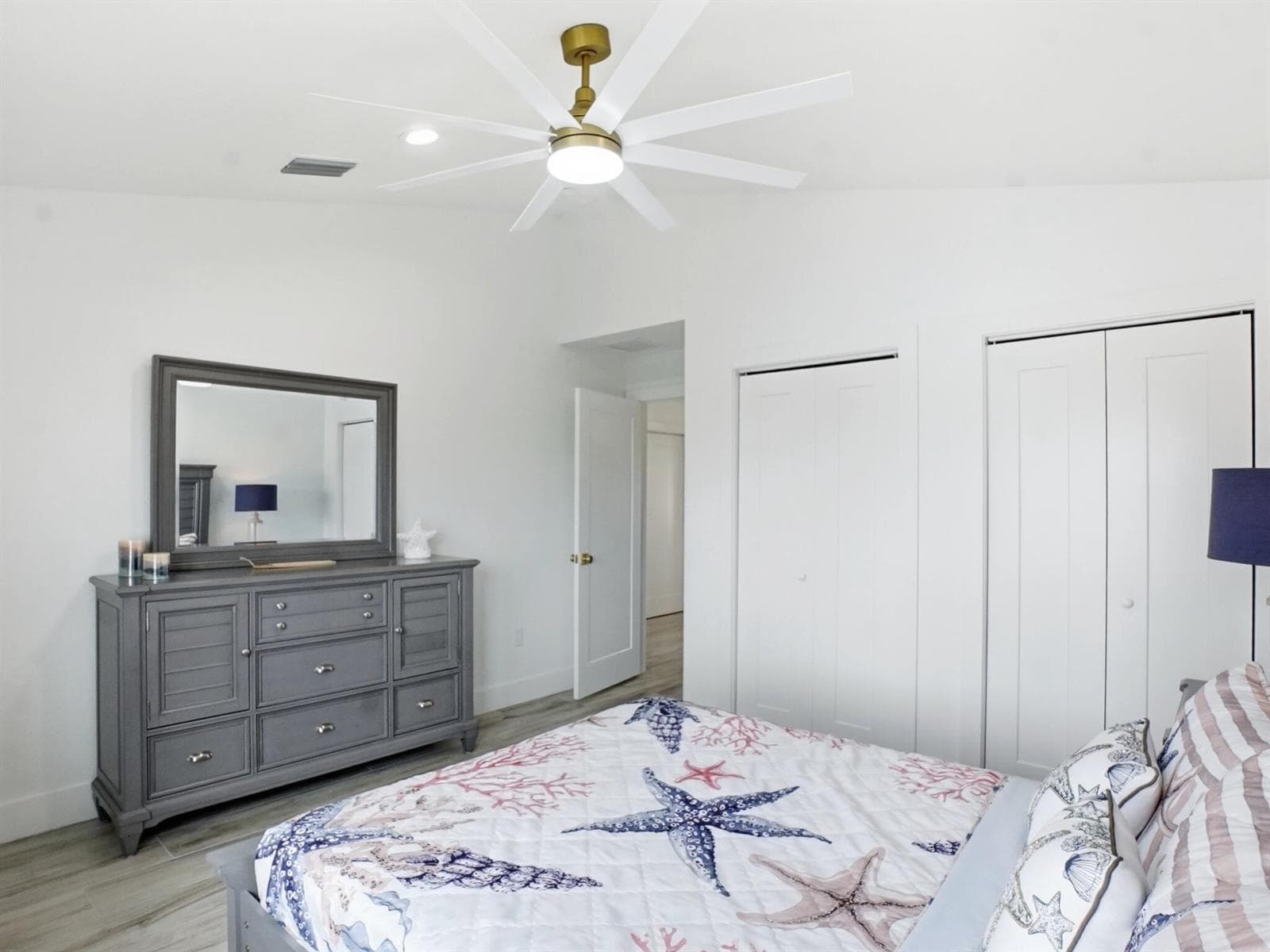 519 Coral Sands Way photo 25