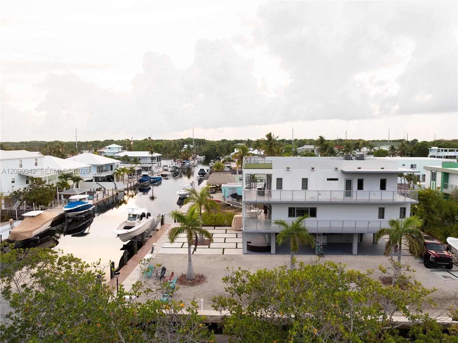 475 Bahia Honda Rd photo 3