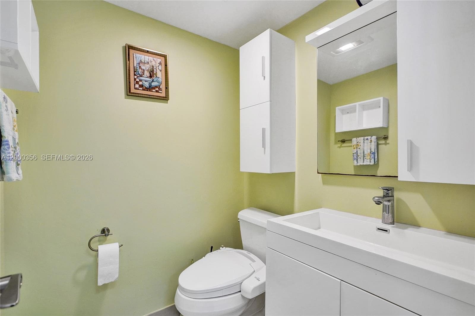 2401 S Ocean Dr 802 (Available now) photo 18