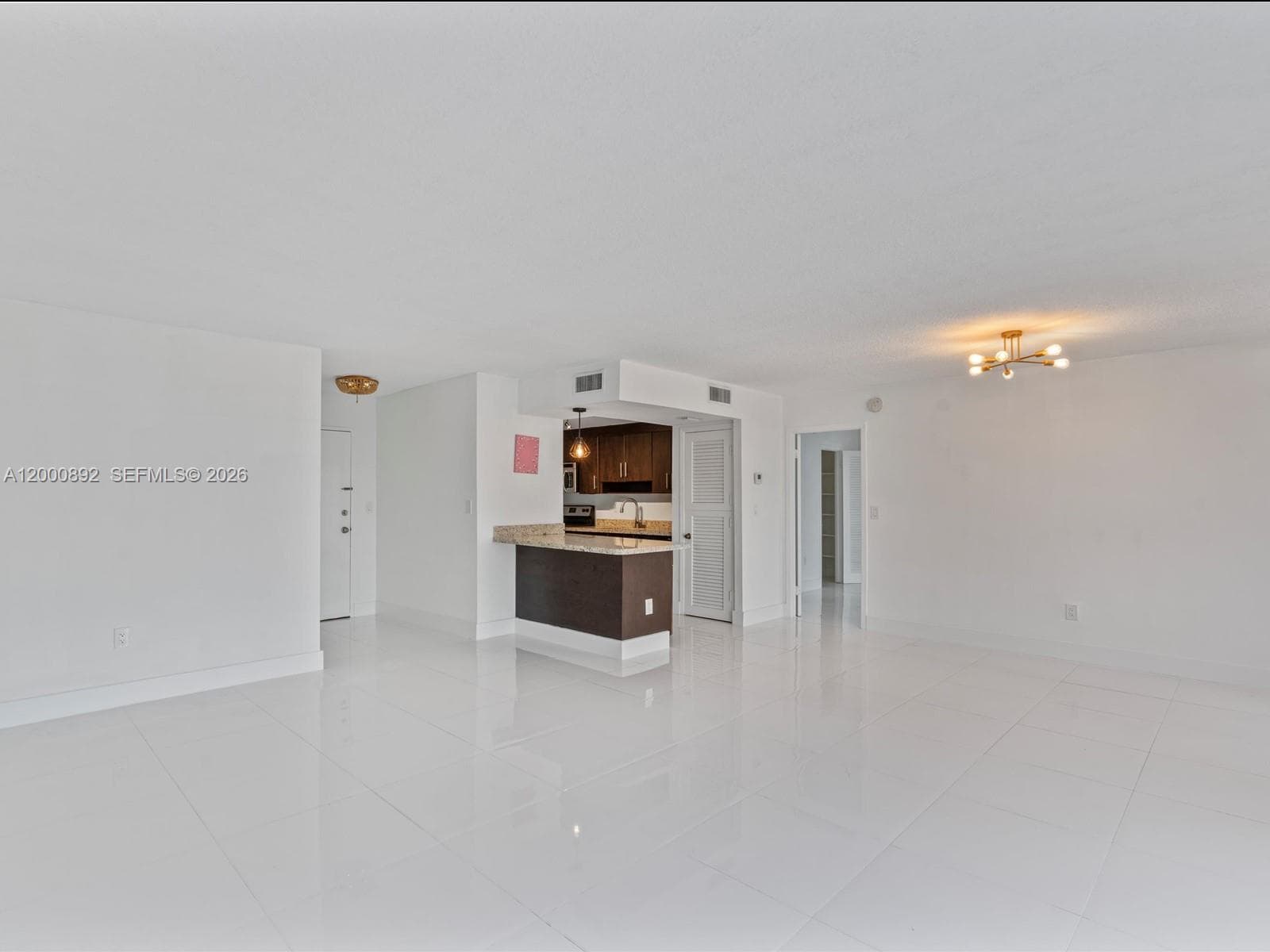 9800 W Bay Harbor Dr 308 photo 17