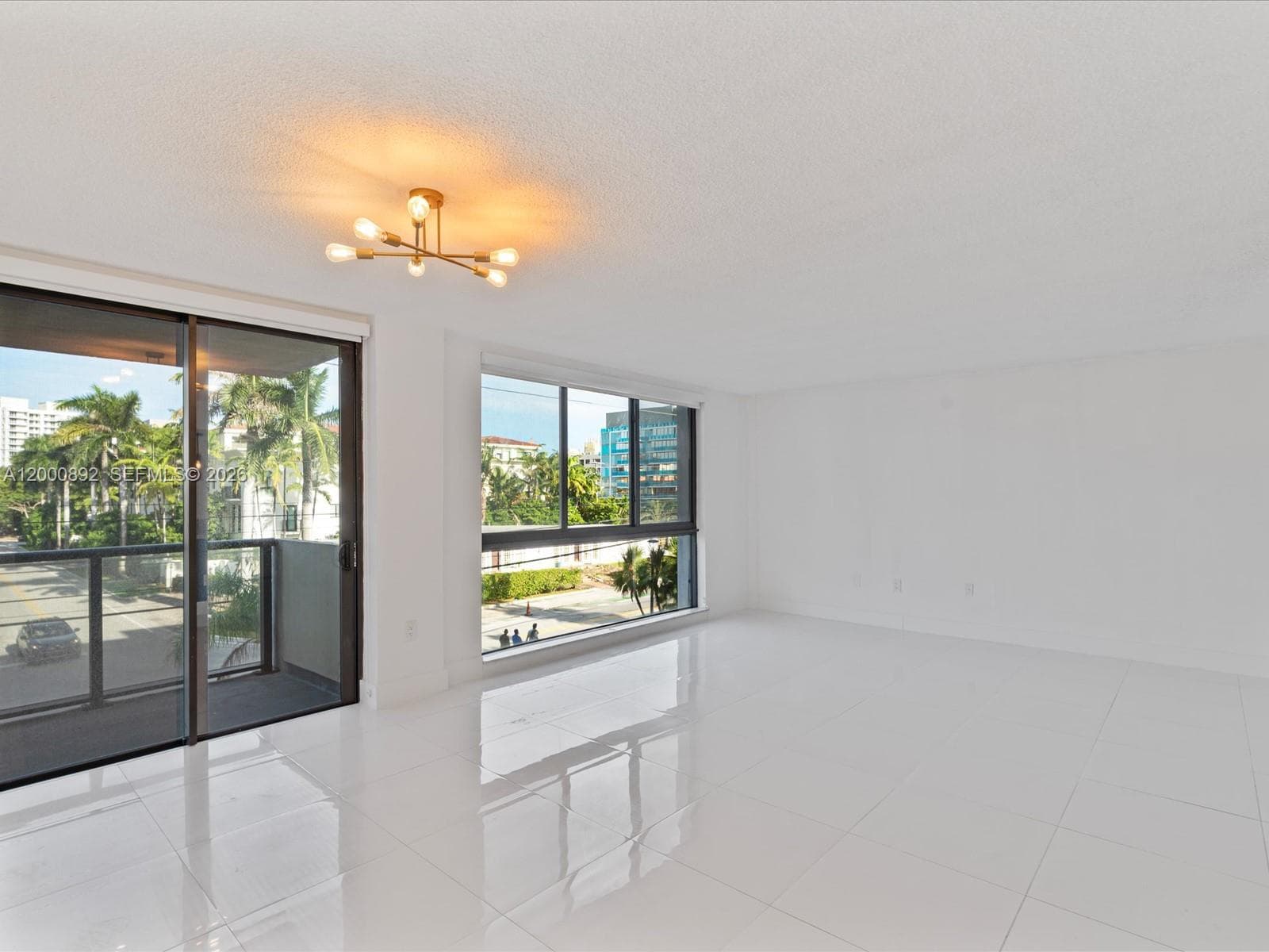 9800 W Bay Harbor Dr 308 photo 15