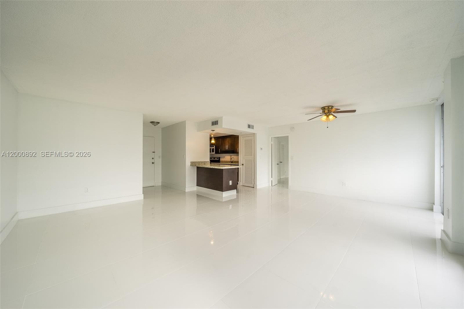 9800 W Bay Harbor Dr 308 photo 11