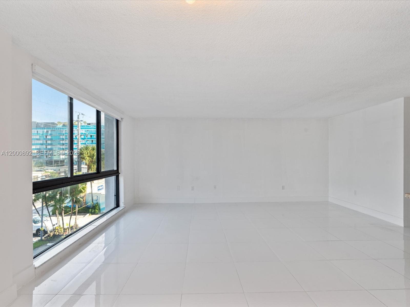 9800 W Bay Harbor Dr 308 photo 19