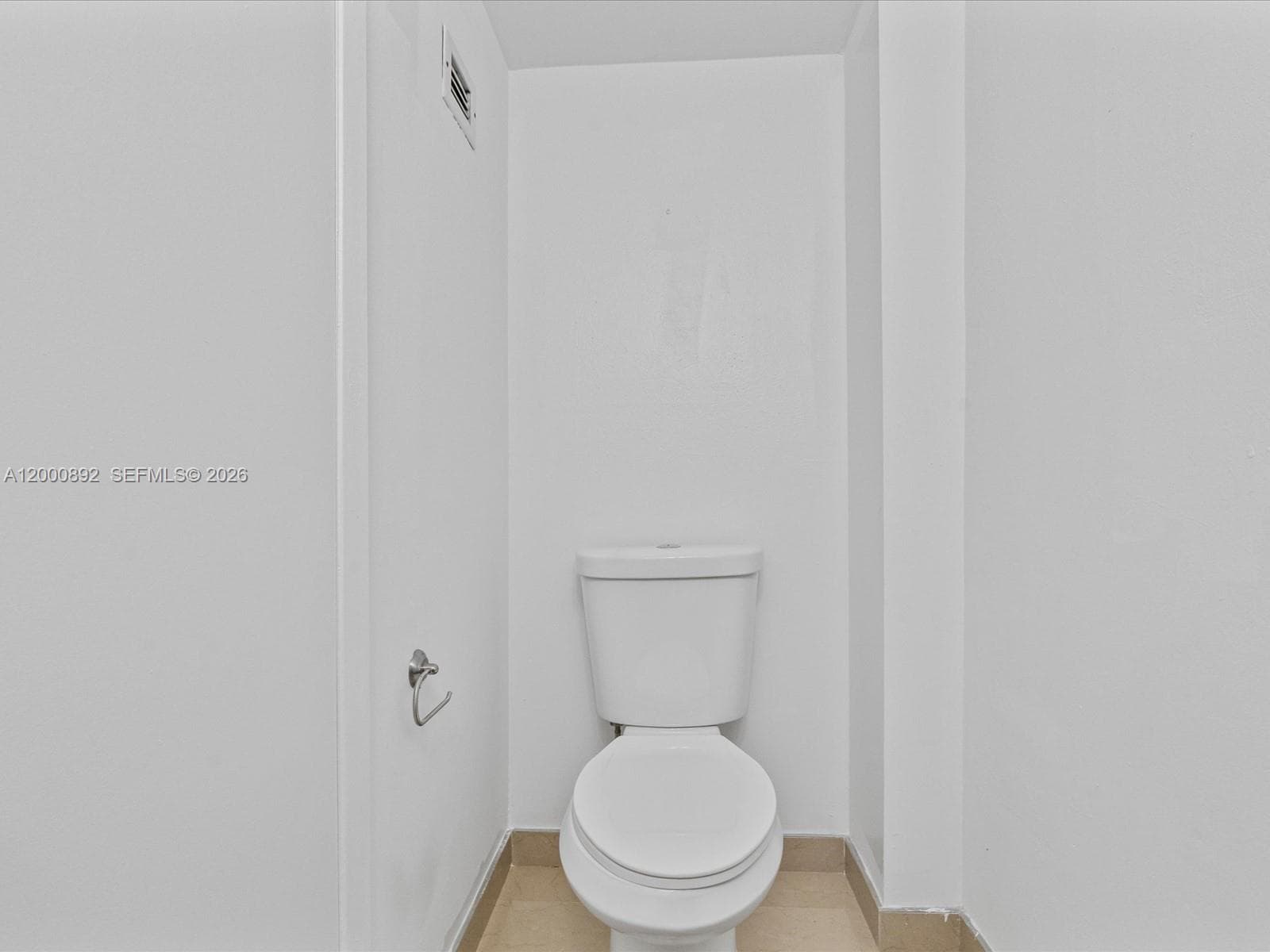 9800 W Bay Harbor Dr 308 photo 25