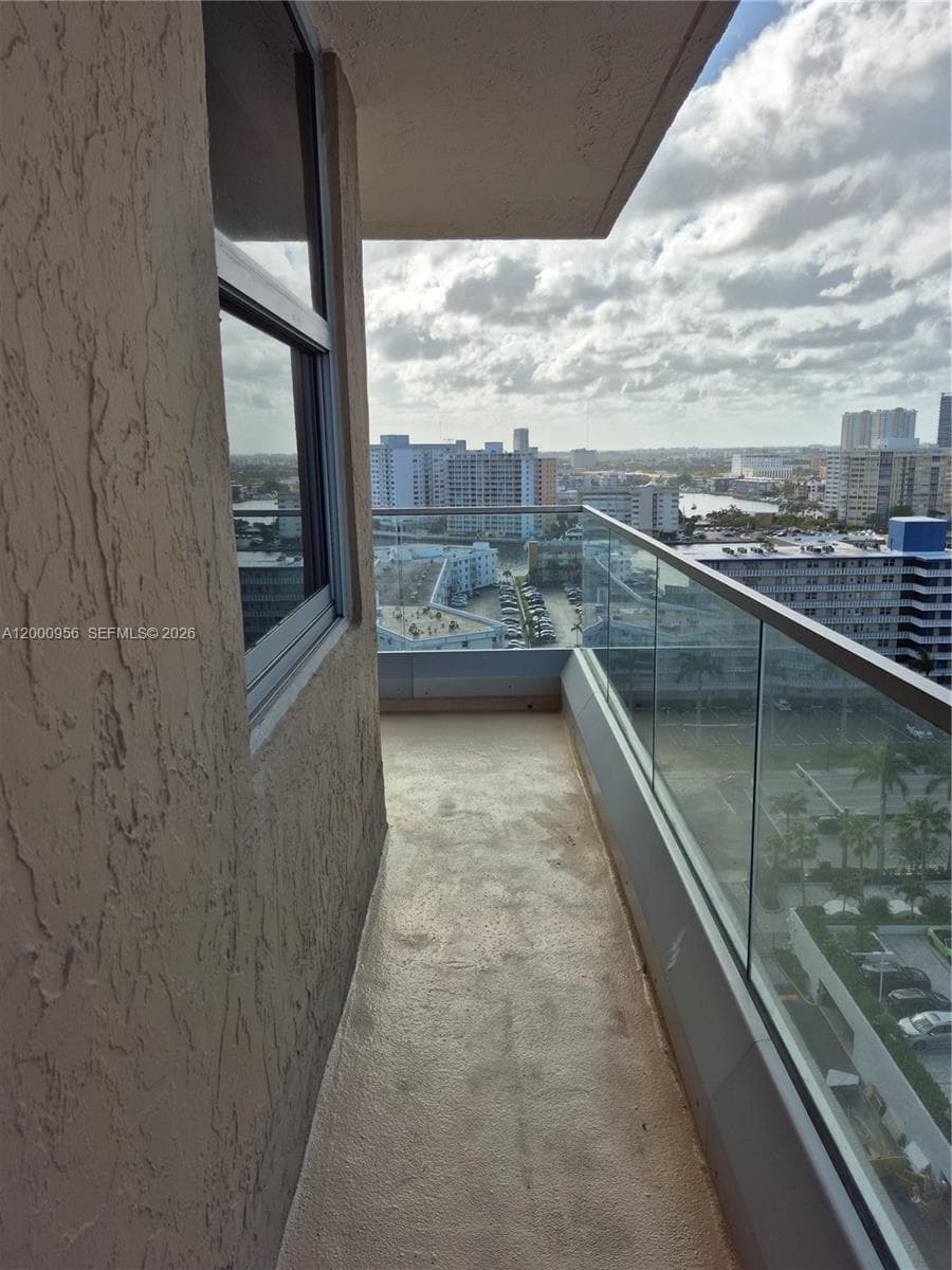 1912 S Ocean Dr 17C photo 15