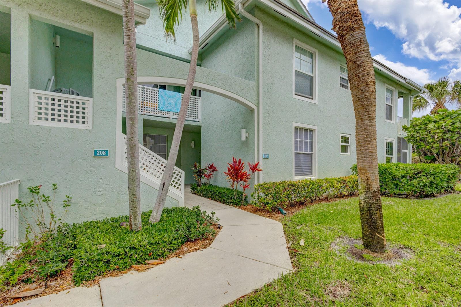 207 Mainsail Circle photo 5
