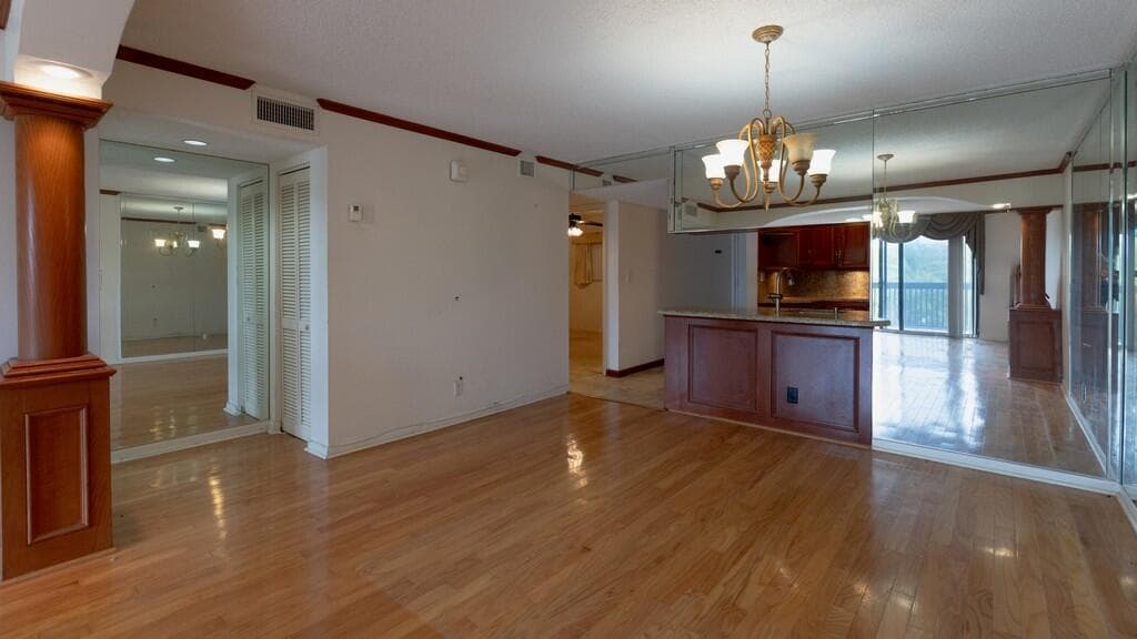 4201 N Ocean Drive 402 photo 8