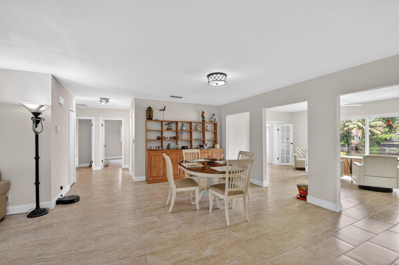 1262 Essex Drive photo 10