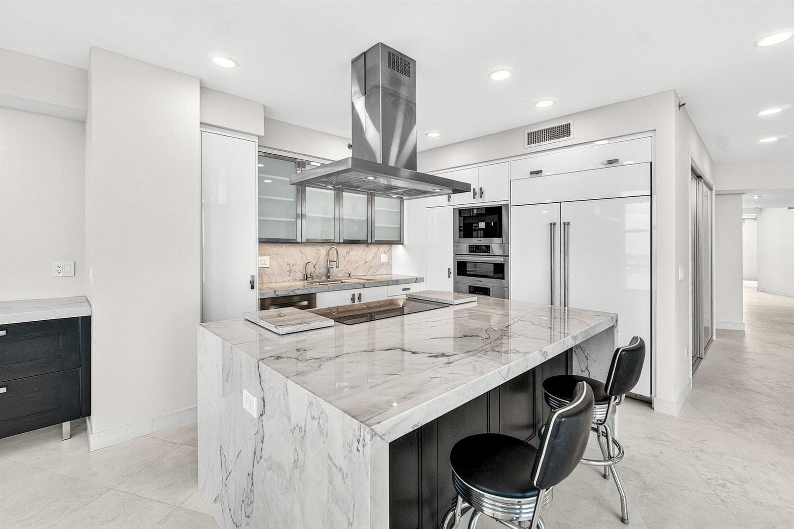 3740 S Ocean Boulevard 1102 photo 9